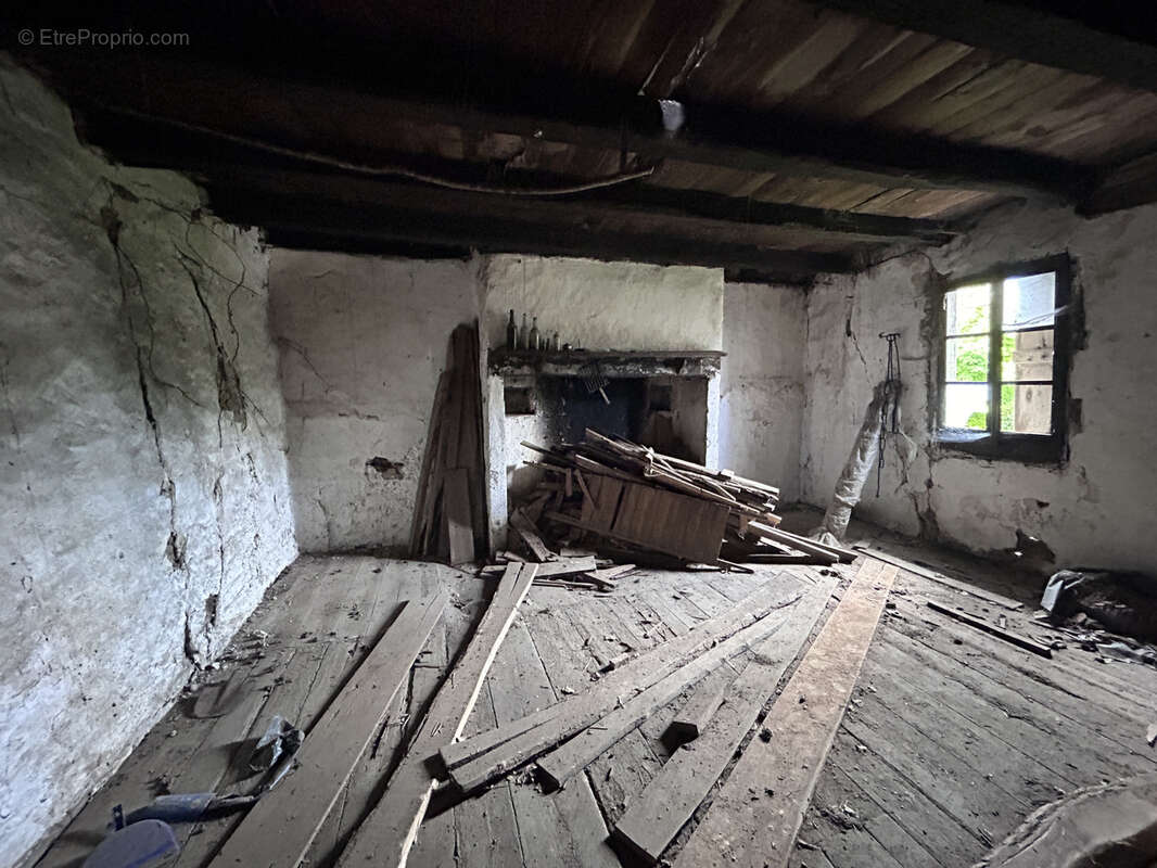 Maison à Rénover Entièrement à Vendre - photo 3