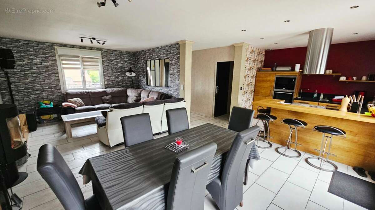 Maison à SAINT-LAURENT-BLANGY