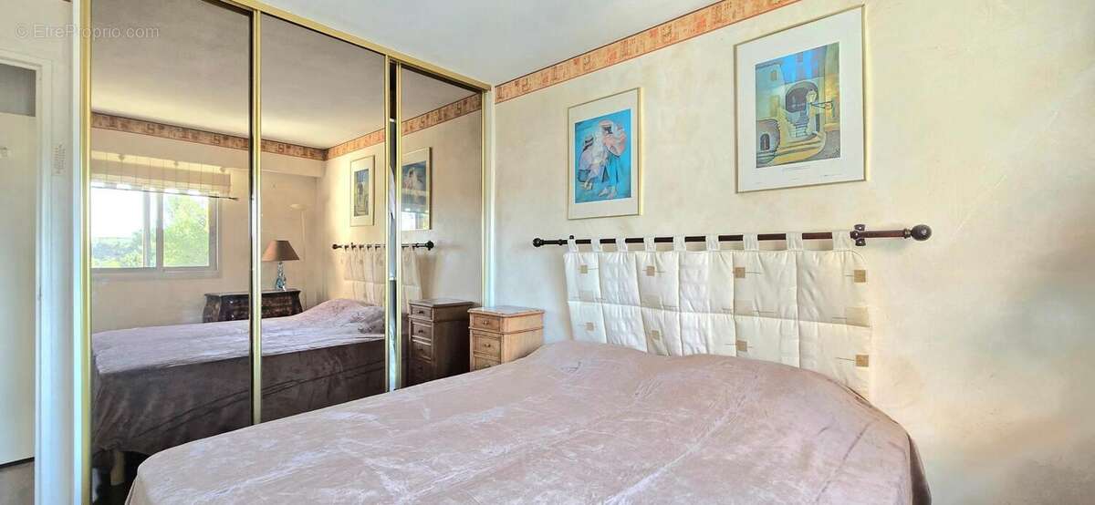 Appartement à LE CANNET