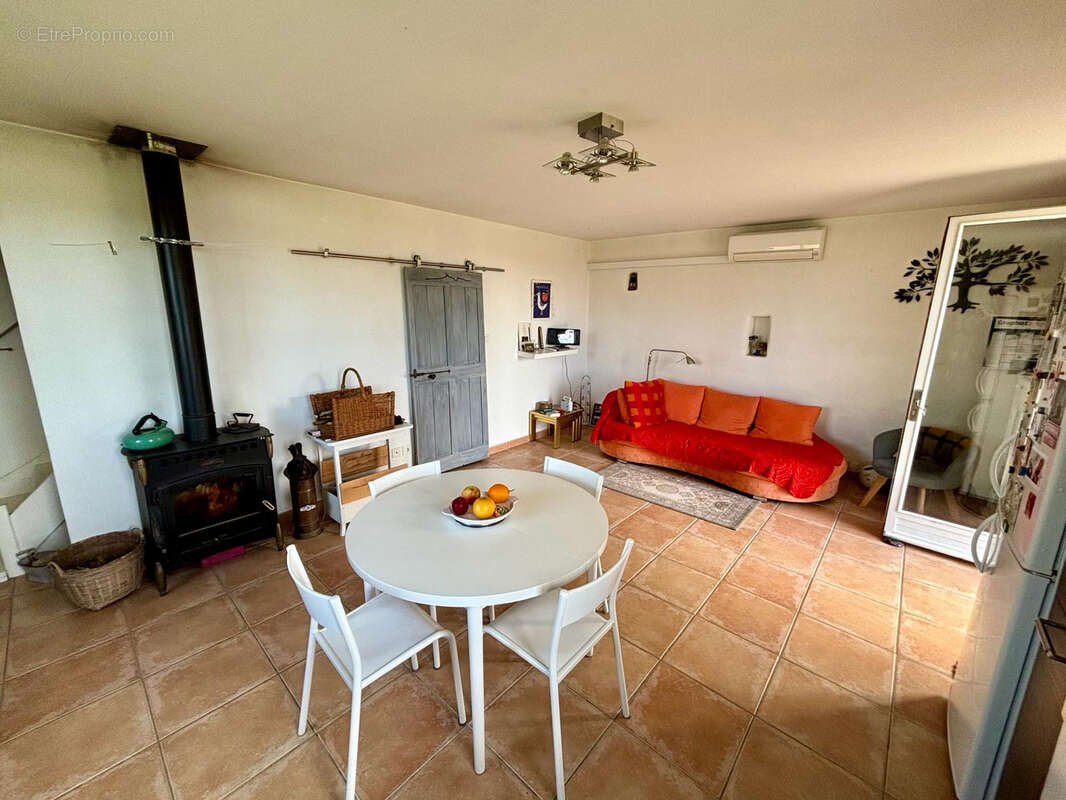Maison à GRIGNAN