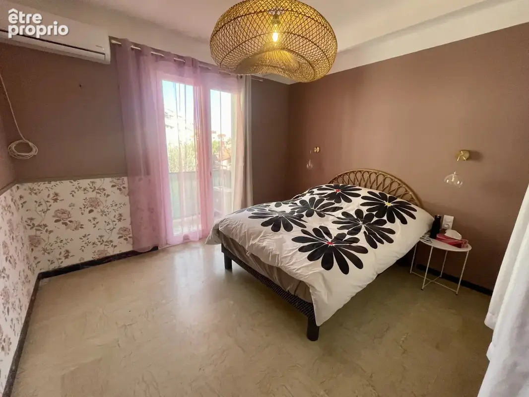 Appartement F3 La Lunette 81 m2 avec balcons, parking et cave - photo 10