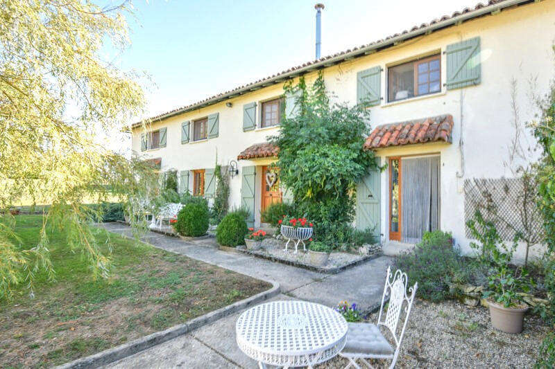 MAISON - Maison à GENOUILLE