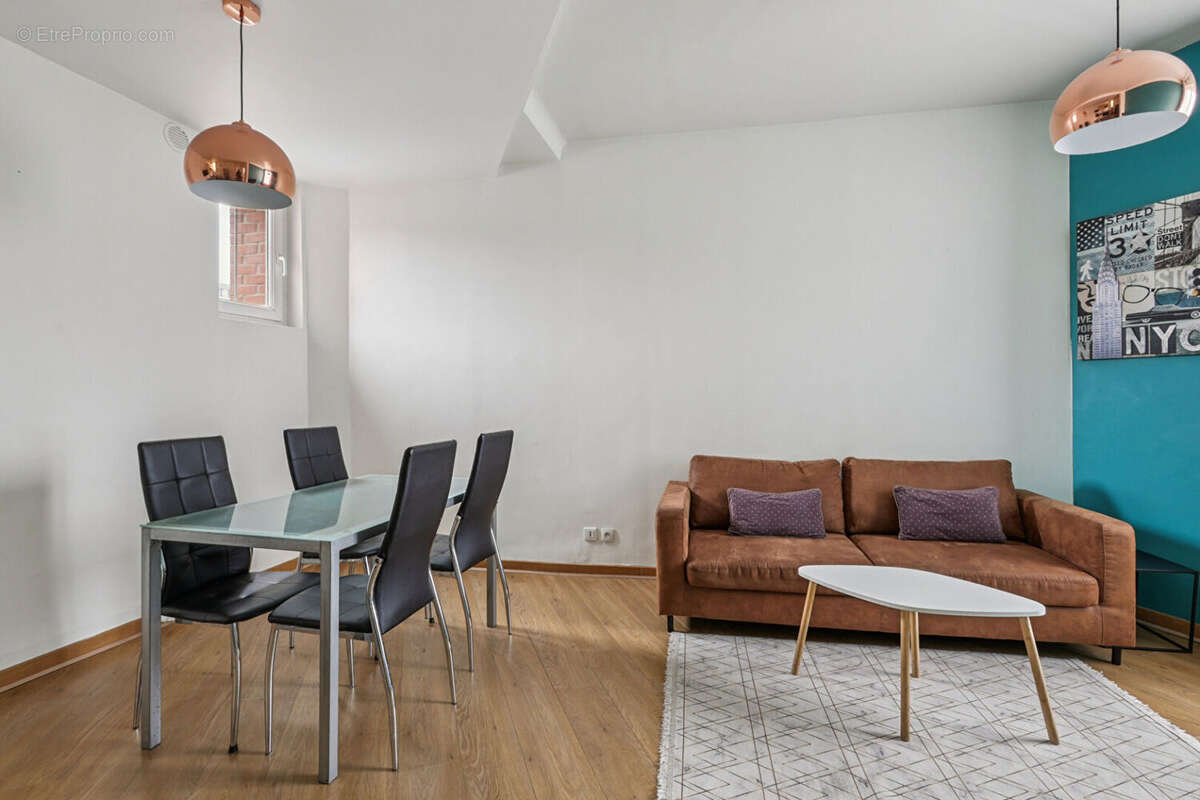 Appartement à ROMAINVILLE