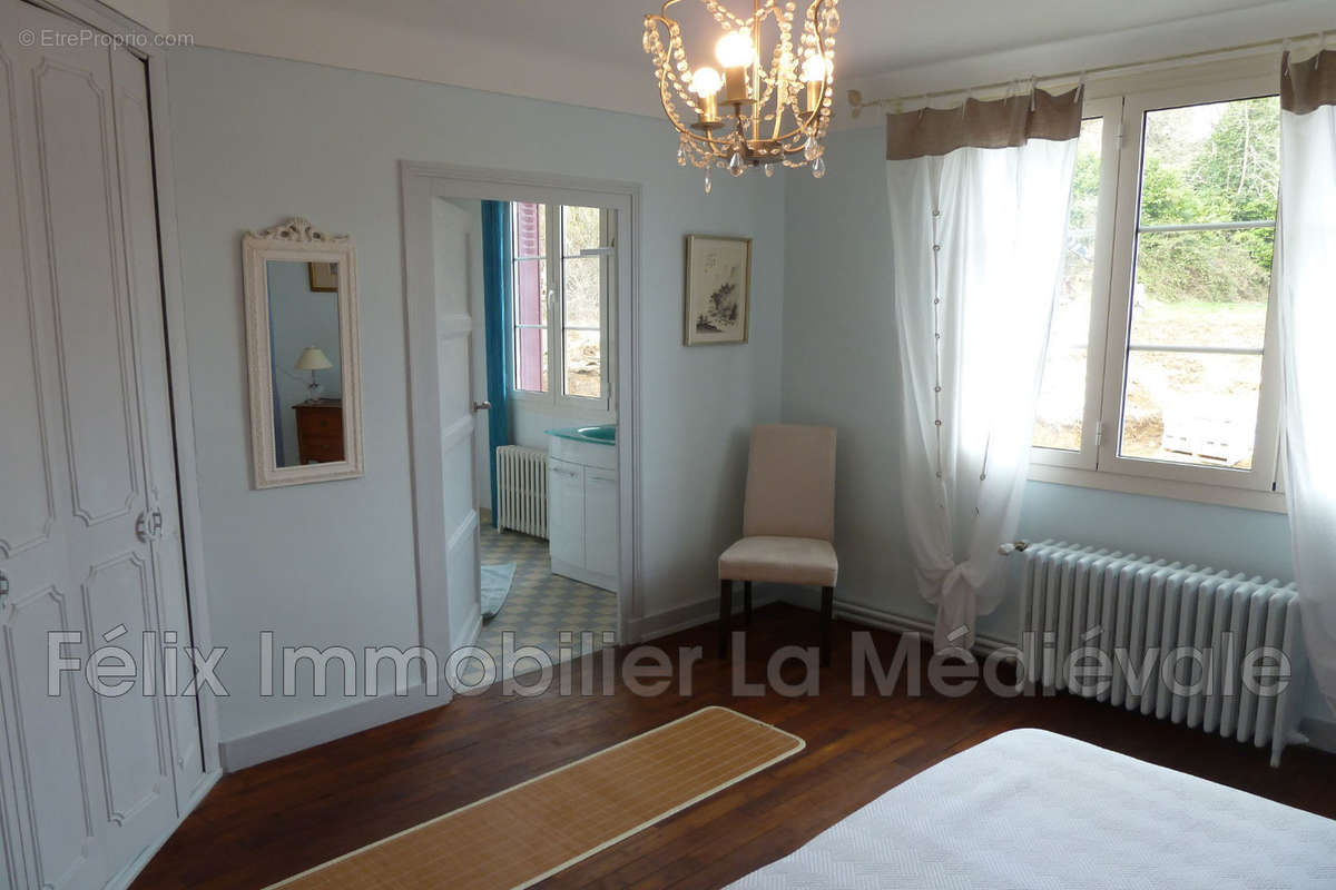 Maison à SARLAT-LA-CANEDA