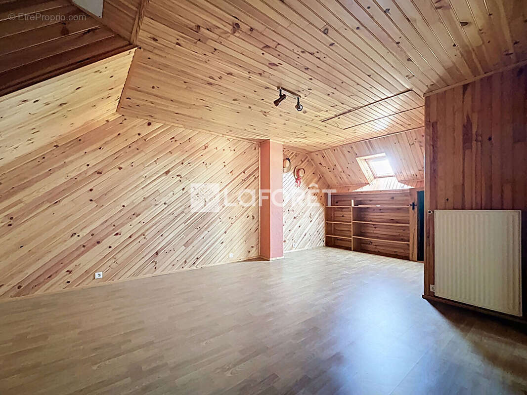 Maison à LUXEMONT-ET-VILLOTTE