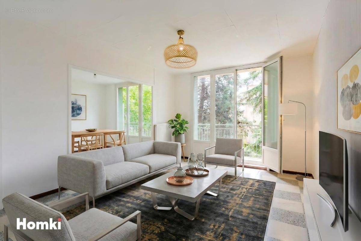 Appartement à NIMES