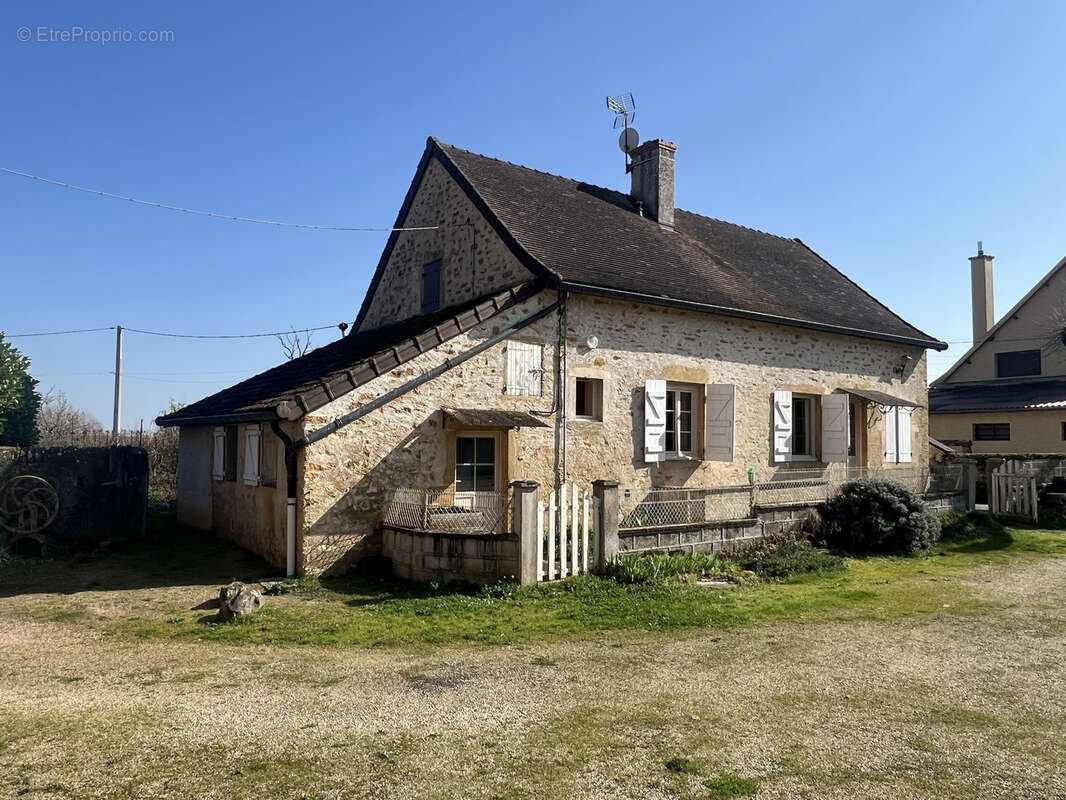 Maison à CHAMPLECY