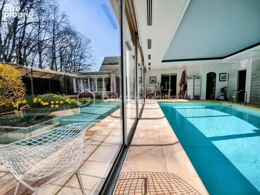 Au calme, grande maison familiale 6 ch av jardin clos arboré, terrasse et piscine couverte - photo 4