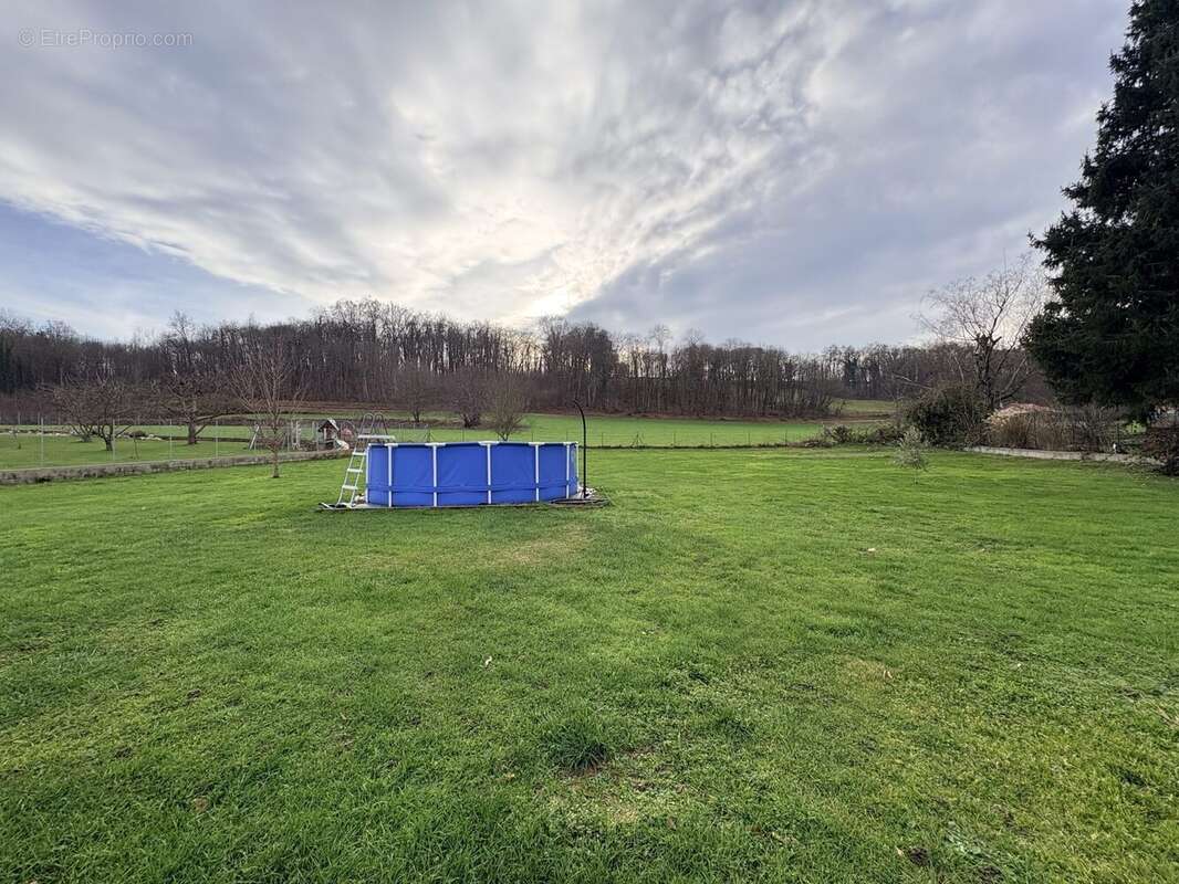 Maison à LES ABRETS