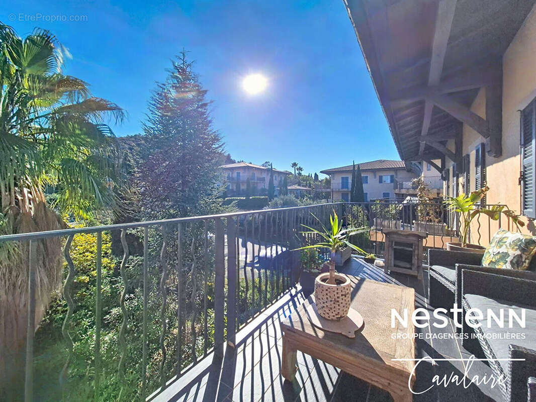 Appartement à LA CROIX-VALMER