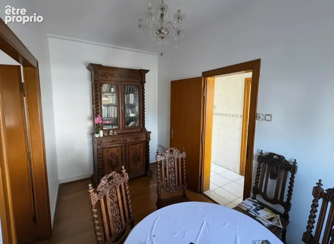 Maison 7 pièces avec local commercial - photo 2