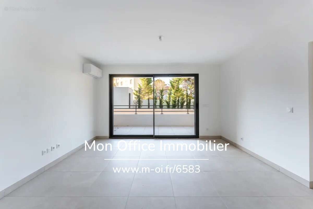Référence : 6583-ABO. - Appartement neuf  et lumineux, 2 pièces, Terrasse + Parking privatif - photo 2