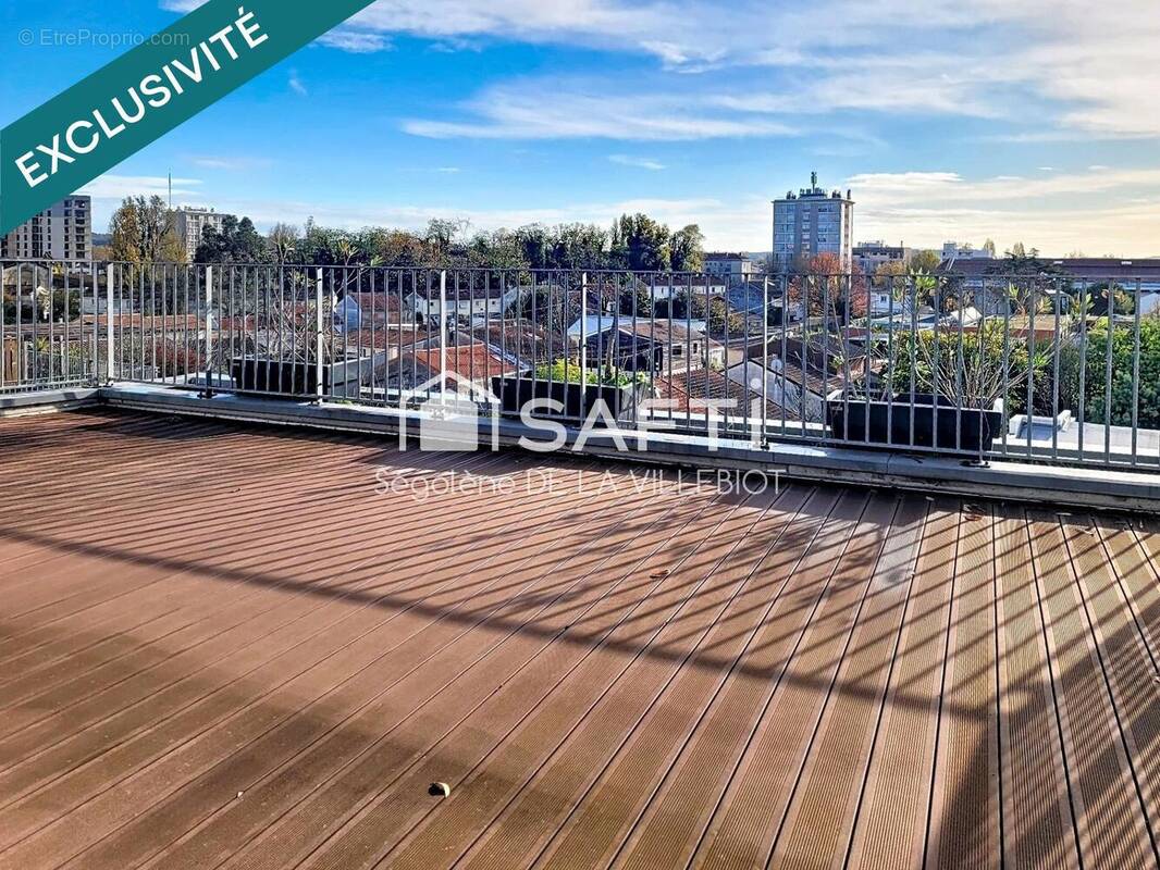 Photo 1 - Appartement à BORDEAUX