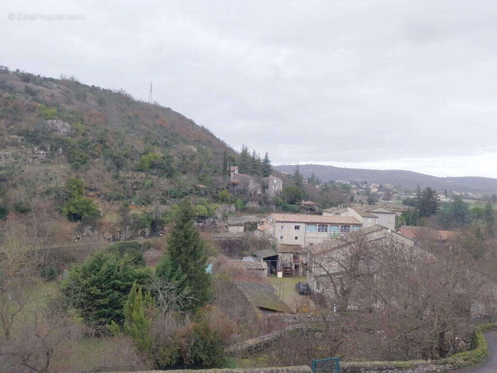 Maison à CHOMERAC