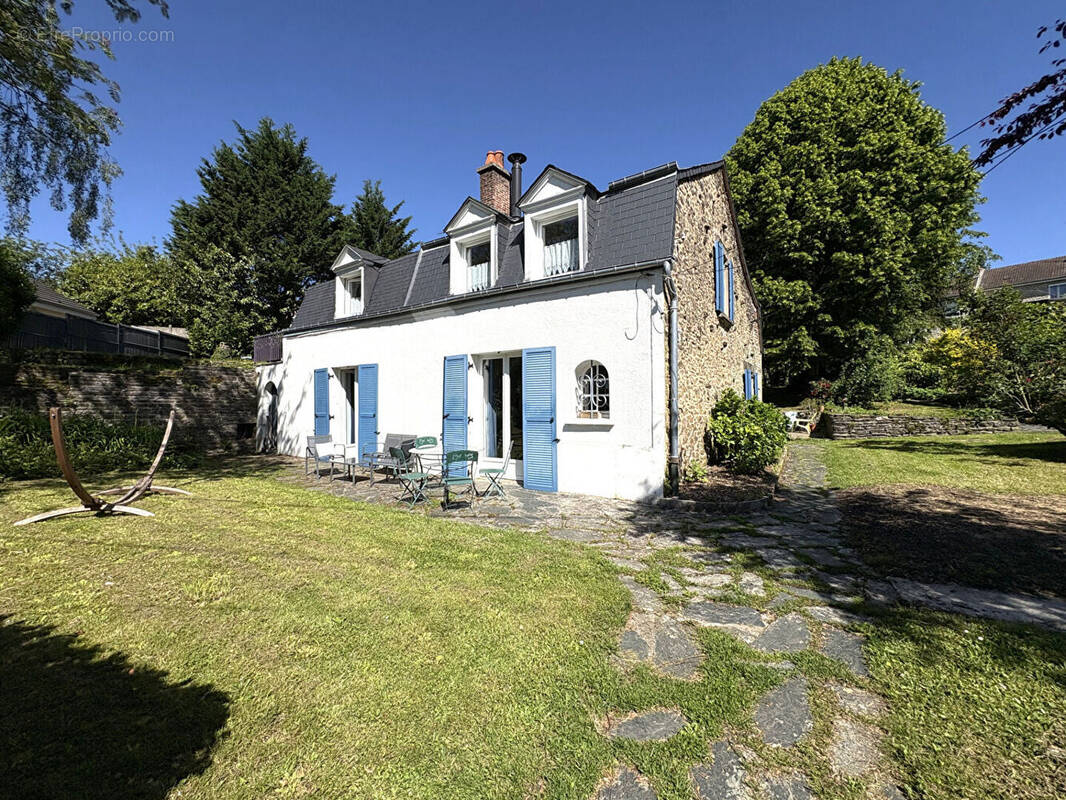 Maison à CHARLEVILLE-MEZIERES