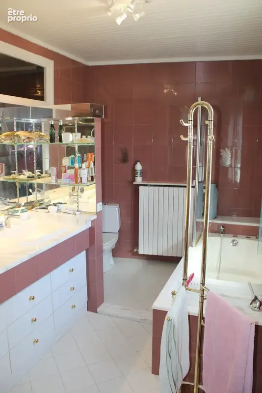 Maison à vendre 6 pièces LYON 8EME ARRONDISSEMENT (69) - photo 11