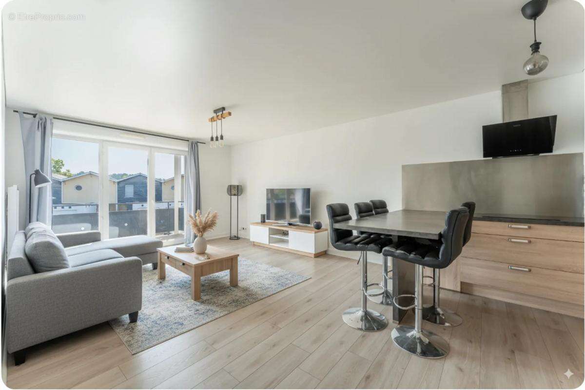 Appartement à LE BARP