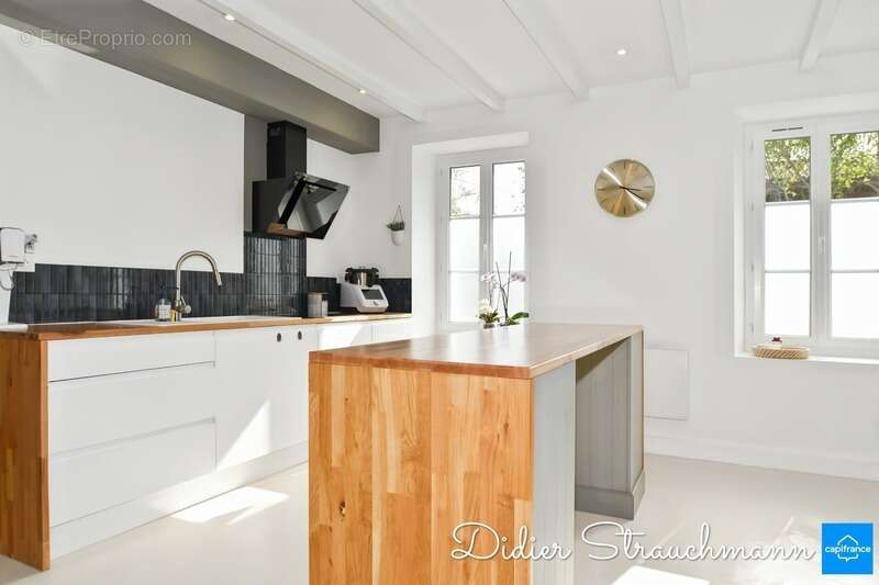 Maison à AIGREFEUILLE-D'AUNIS