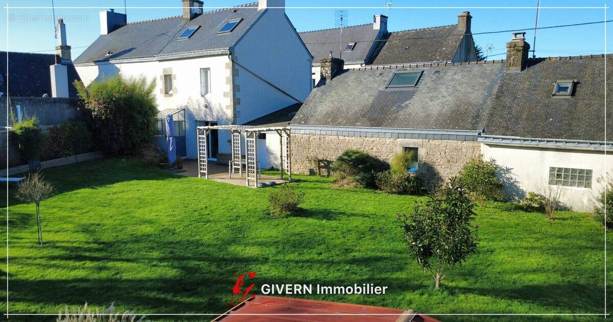 Maison à MESLAN