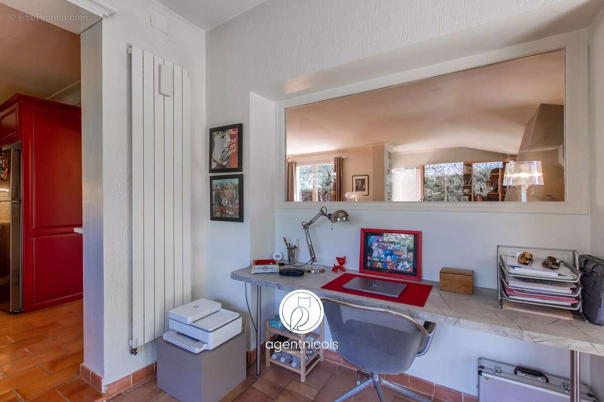 Maison à SAINT-JEANNET