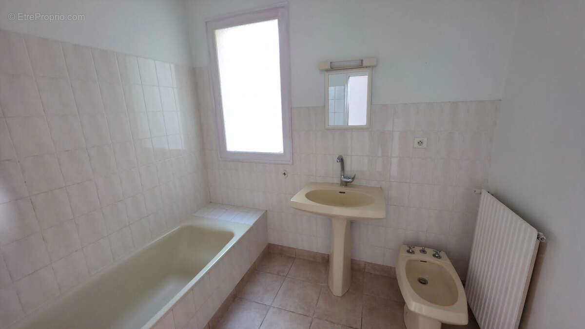 Maison à SAINT-JOACHIM