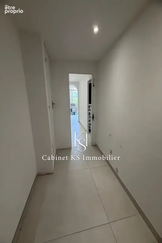 Maison 73 m² à Brue-Auriac  - photo 7