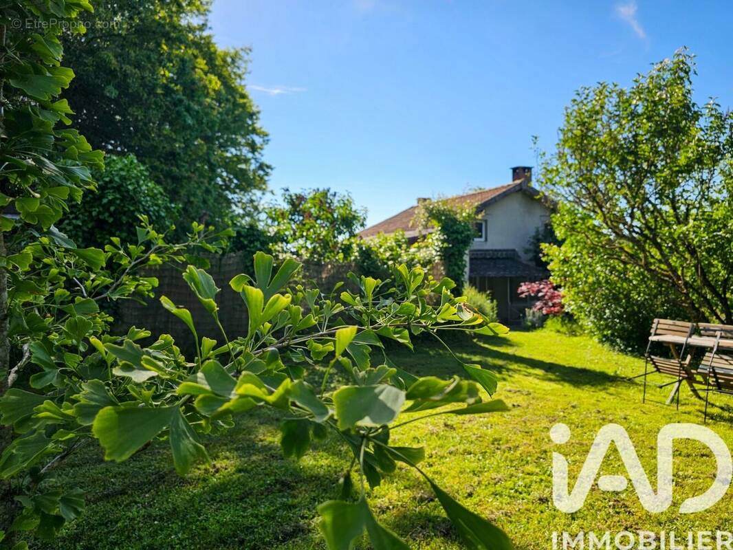 Photo 1 - Maison à CHAMPAGNAC-LA-RIVIERE