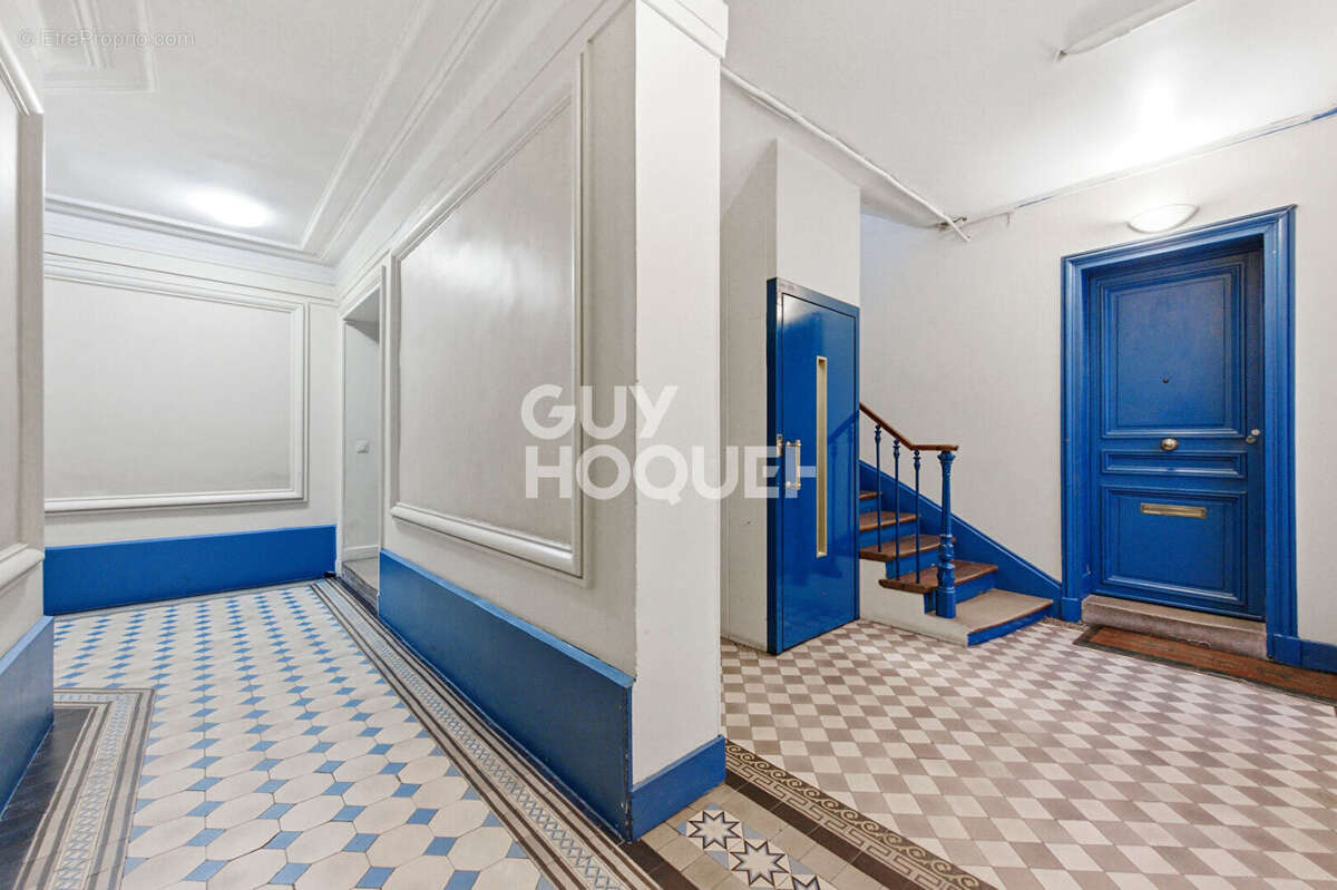 Appartement à PARIS-9E