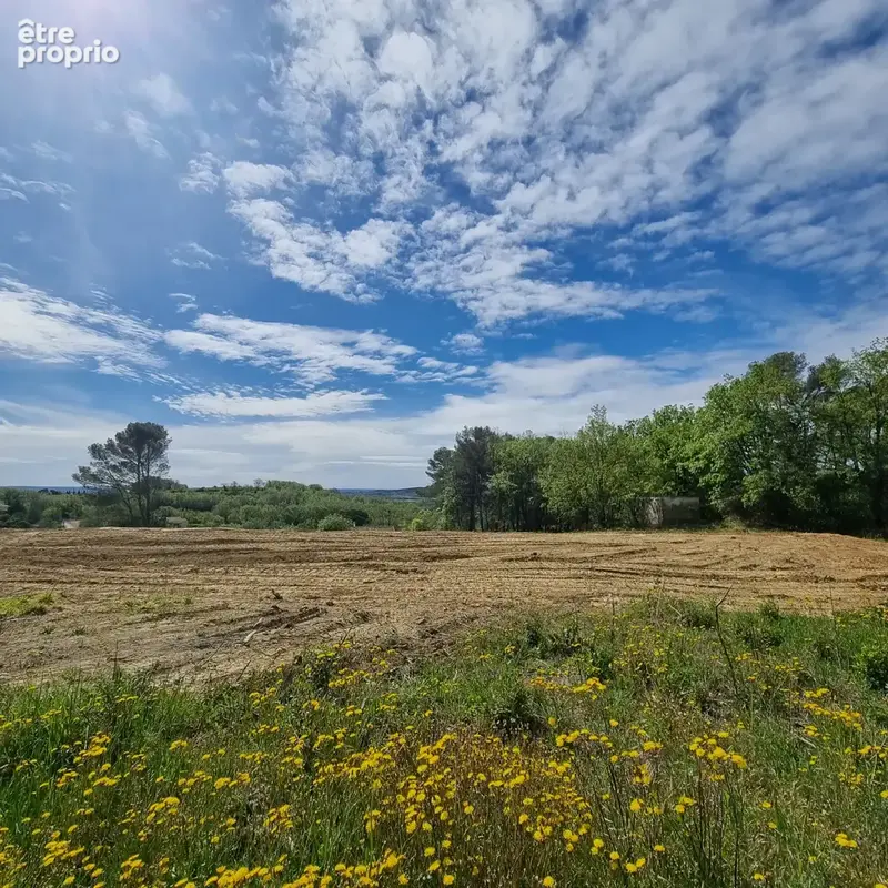Terrain à NIMES
