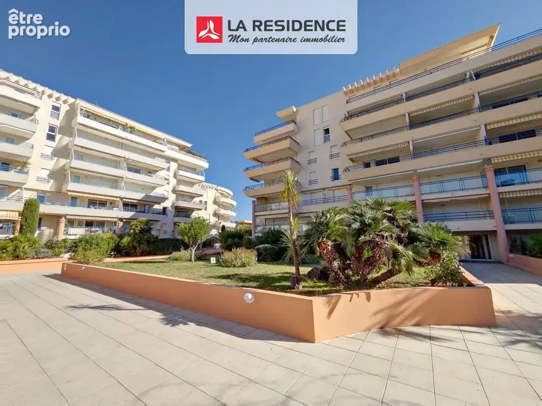 Appartement à FREJUS