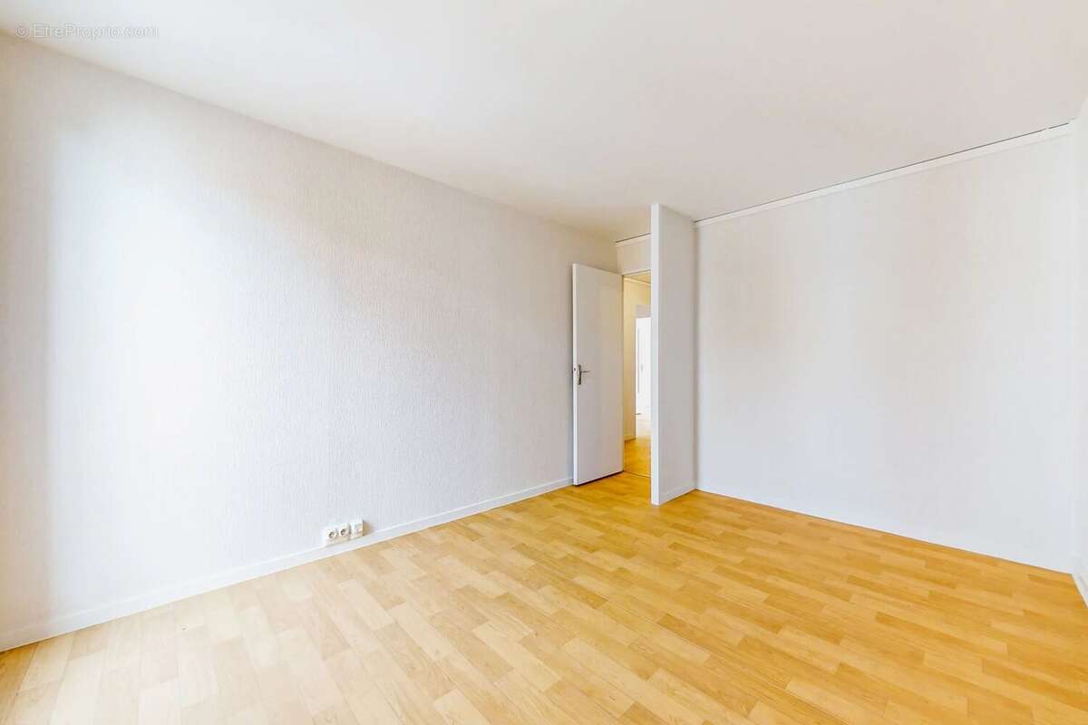 Appartement à COULOMMIERS