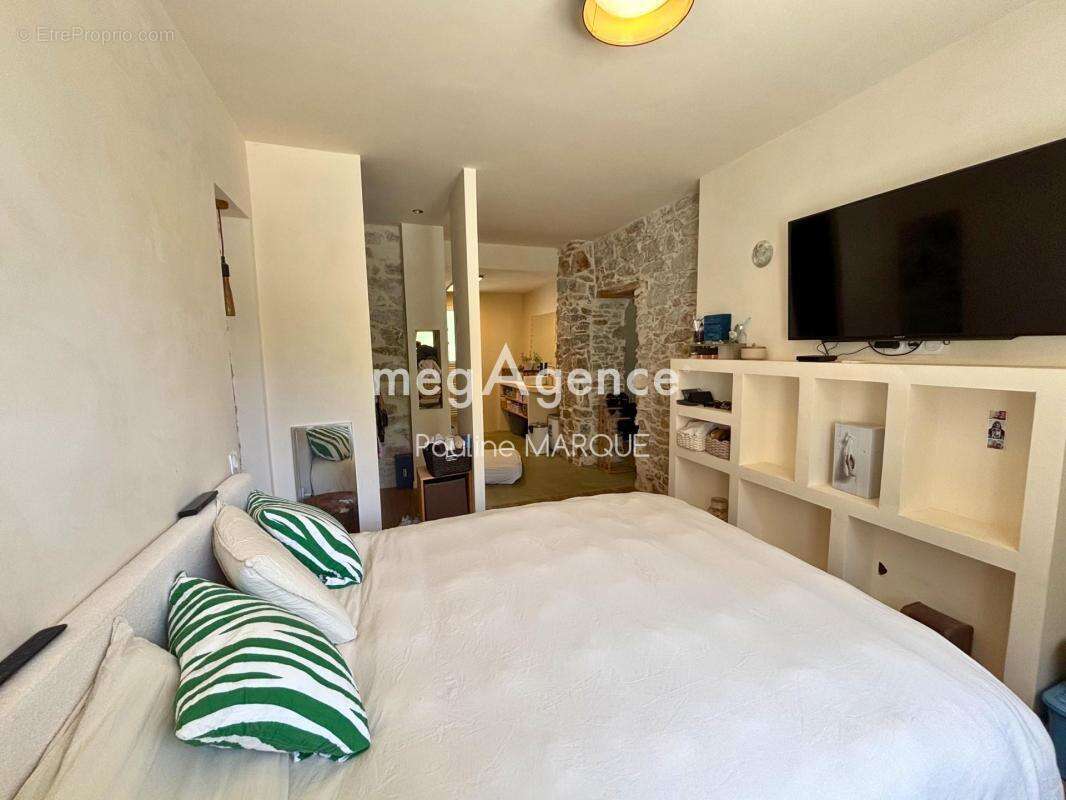 Maison de plain pied - 107 m² - Olonne - sur - Mer - photo 9