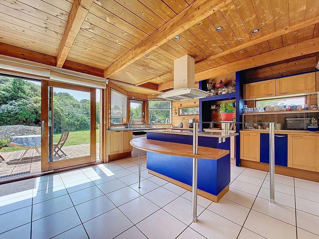 Maison contemporaine de 215 m² à Porspoder - photo 12