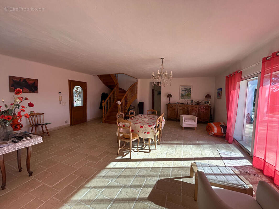 Maison à BRIGNOLES