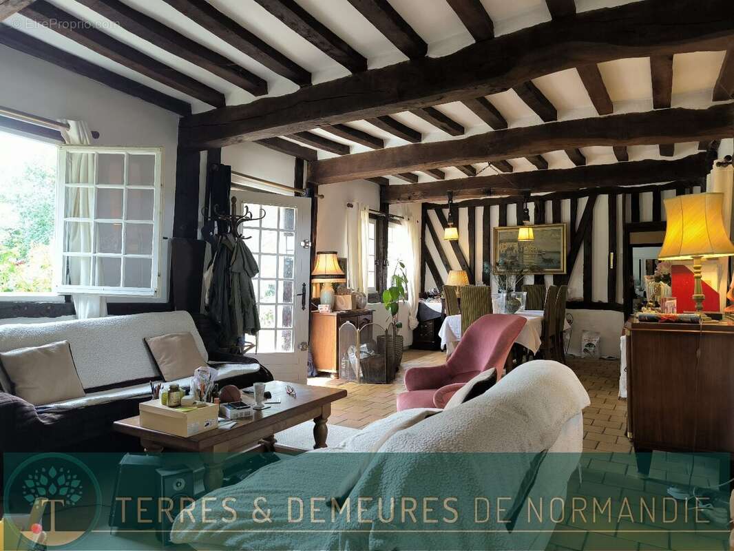 Vallée de Seine, village typique normand, propriété de caractère, au calme, jardin arboré. - photo 5