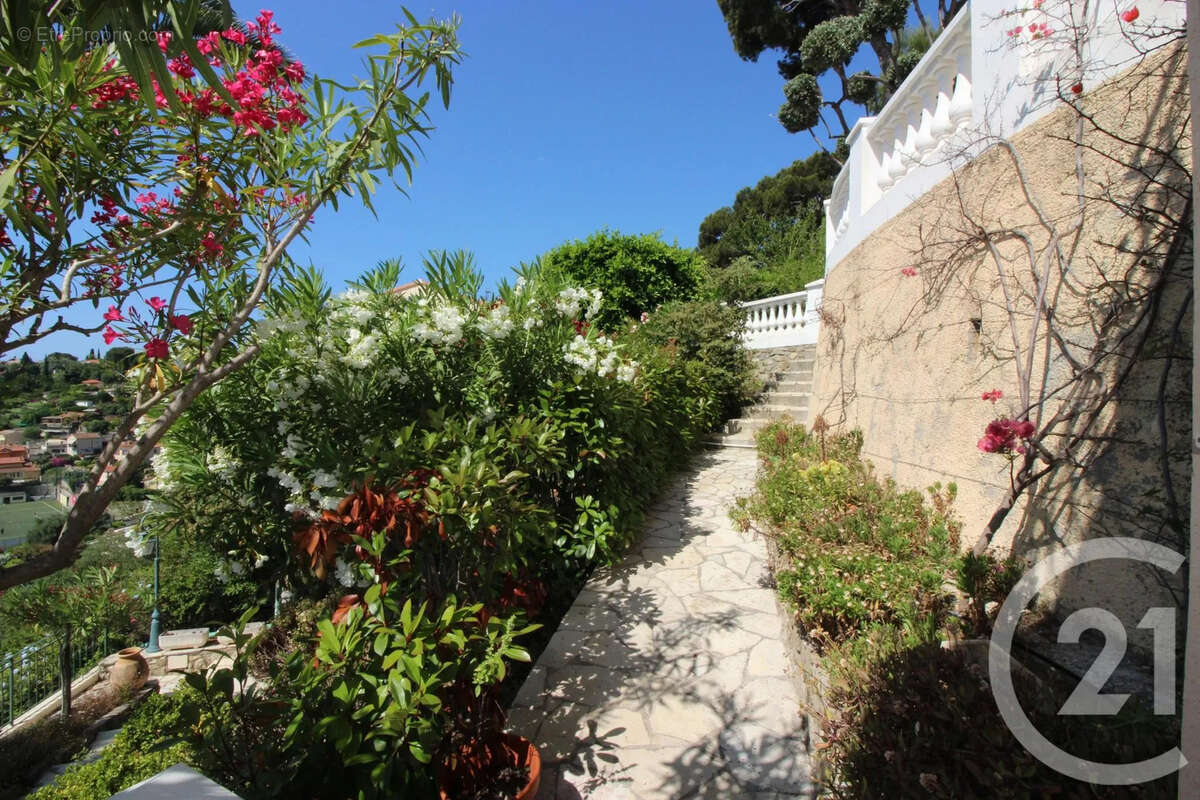 Maison à ROQUEBRUNE-CAP-MARTIN
