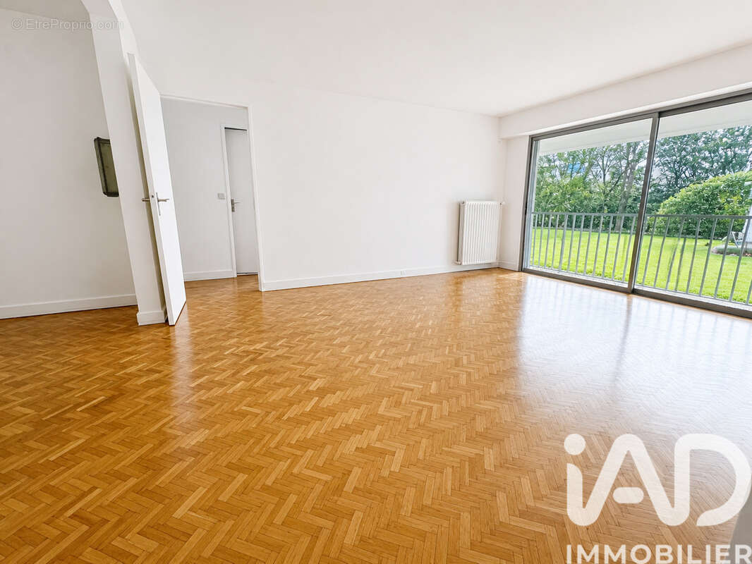 Photo 3 - Appartement à GARCHES