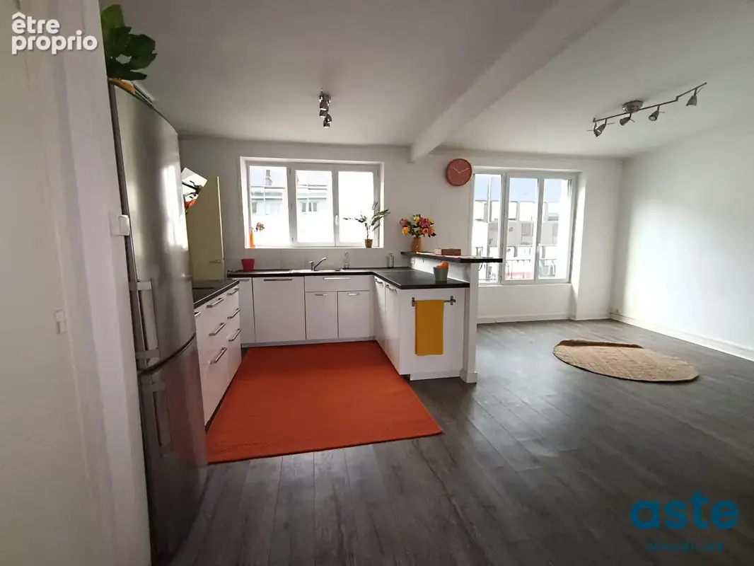 Appartement 3 pièces 63 m² à vendre à Brest (29200) - photo 2