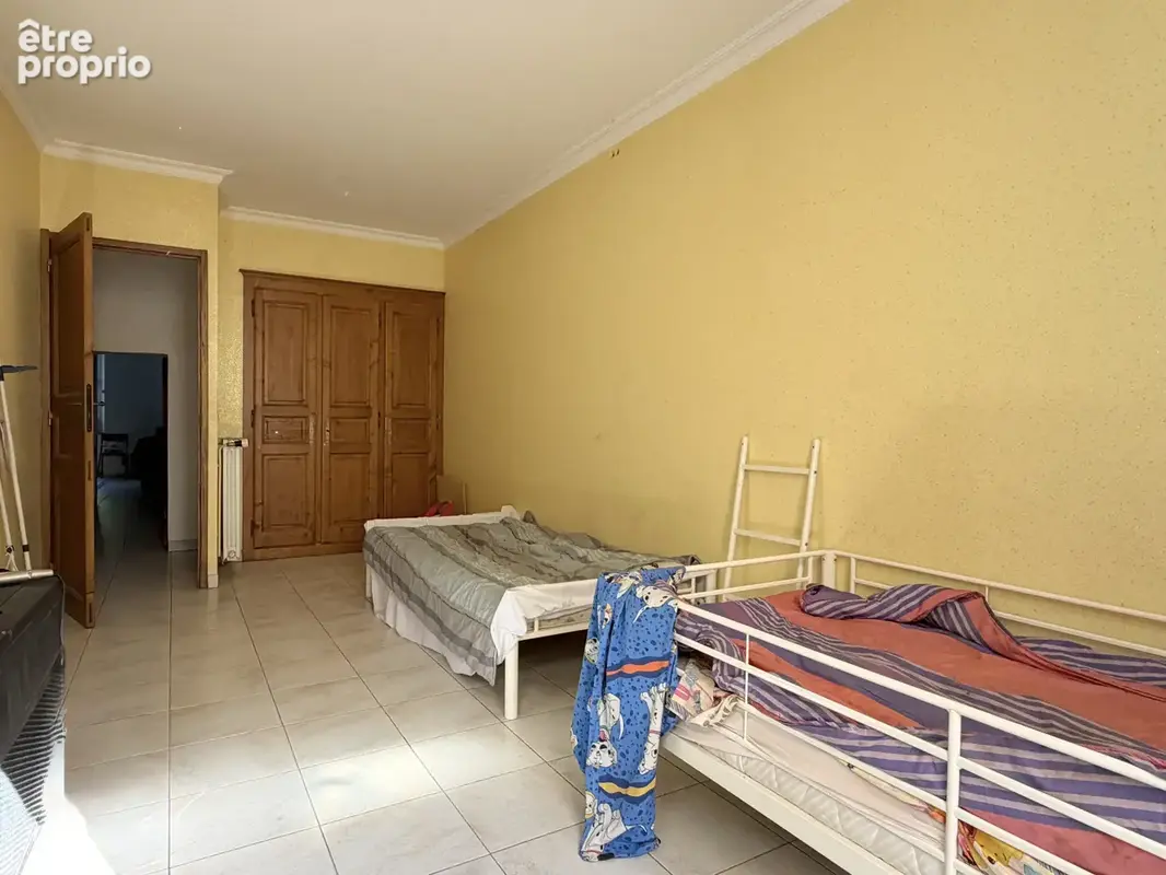 Appartement à rénover avec commerce au centre de Saint Jean du Gard - photo 4