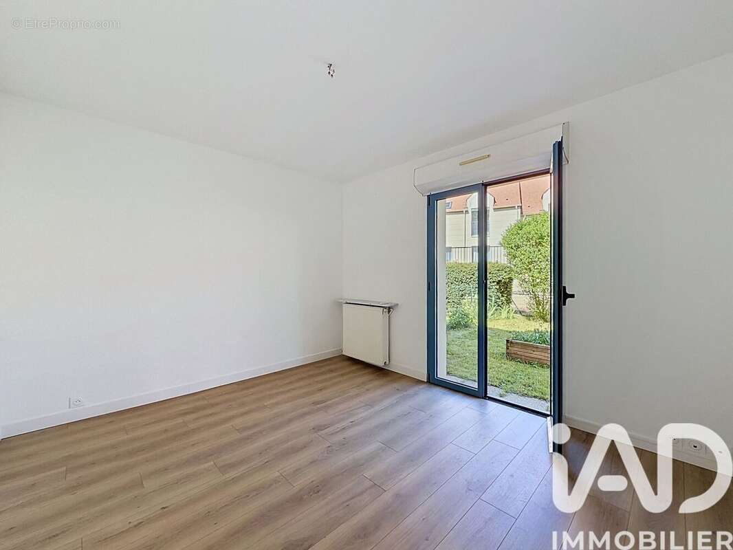 Photo 8 - Appartement à SAINT-REMY-LES-CHEVREUSE