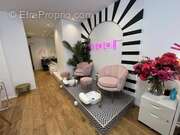 Commerce à VERSAILLES