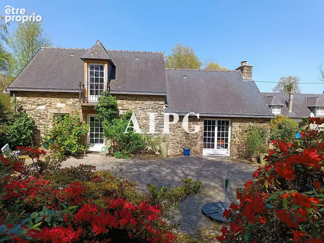 Maison à CAUREL