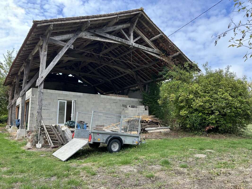 Maison à VERTEILLAC