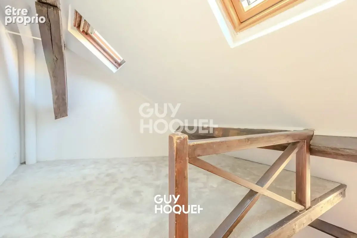 Studio emplacement exceptionnel - photo 3