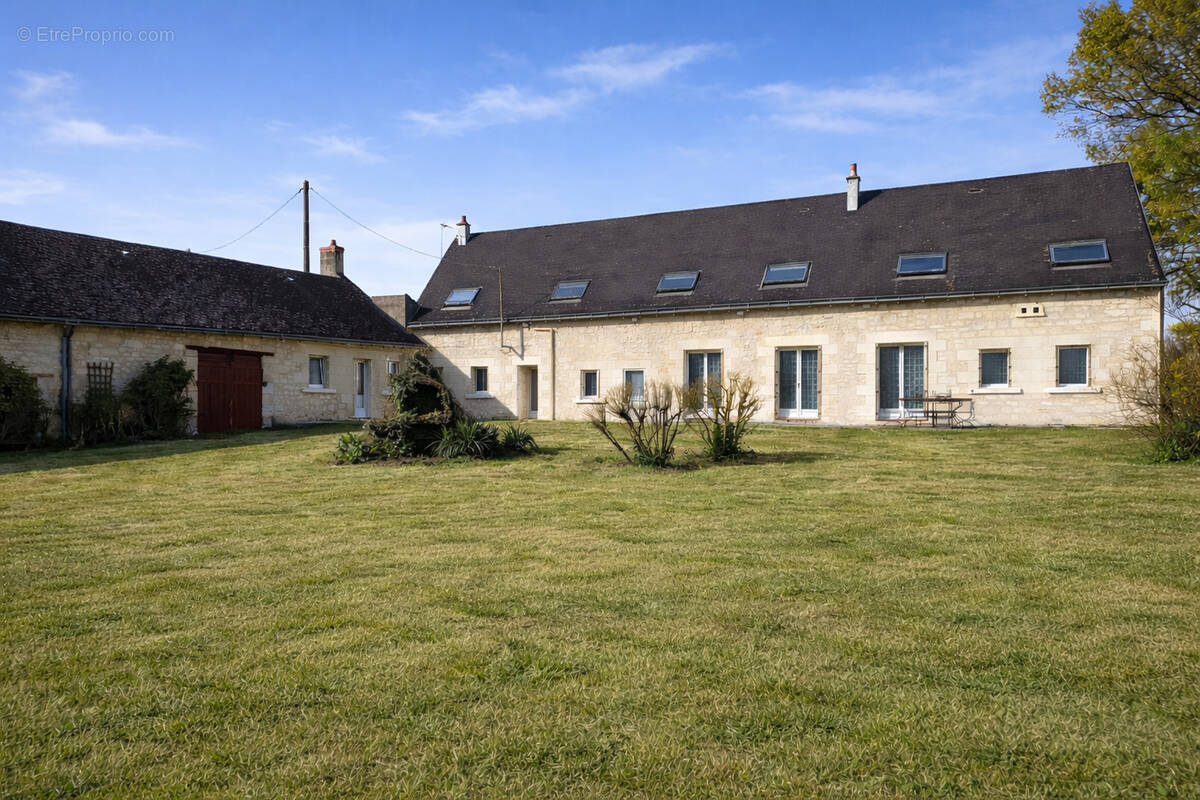 Maison à SAINT-NICOLAS-DE-BOURGUEIL
