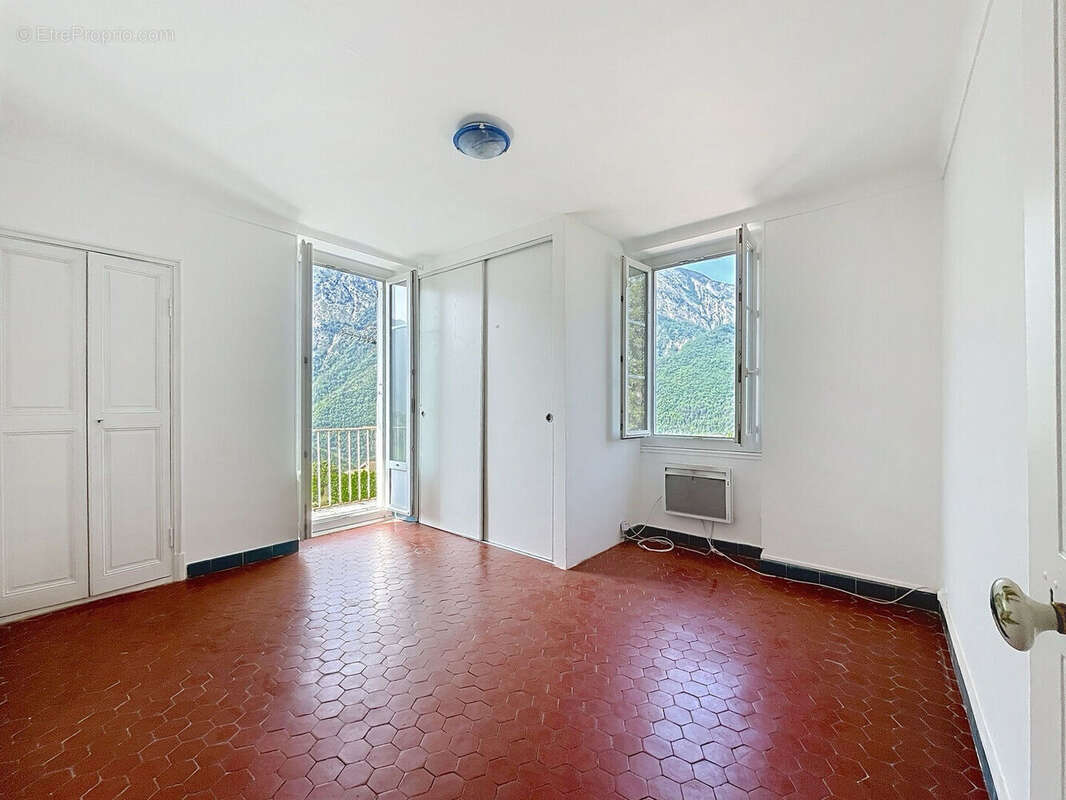 Appartement à VILLARS-SUR-VAR