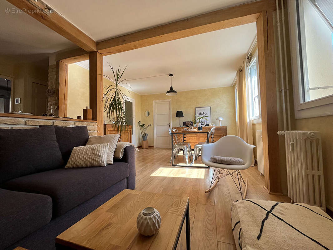 Appartement Aurillac - 3 pièce(s) - 72,10 m2 - photo 4