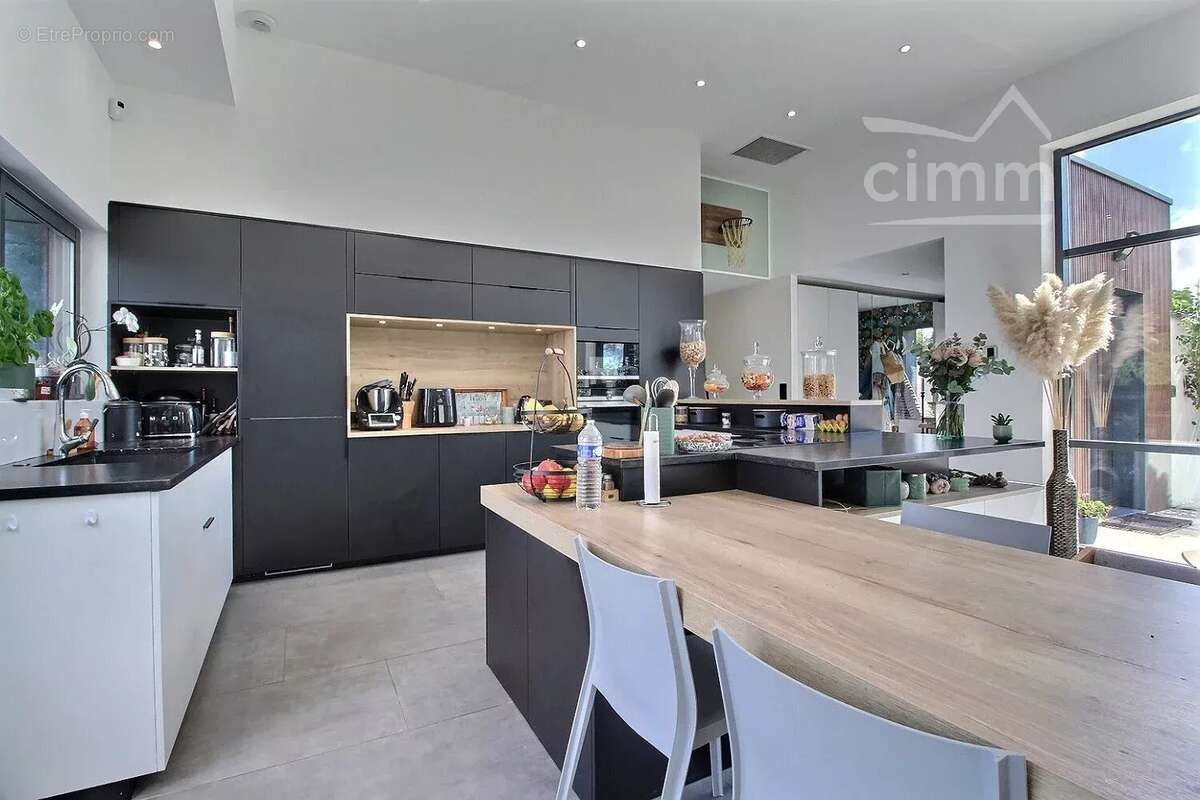 Maison à SAVONNIERES