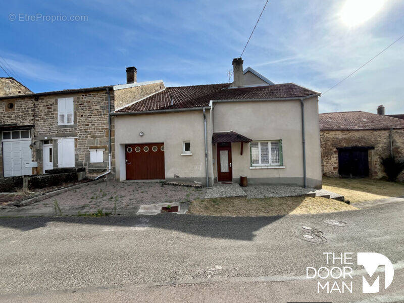 Maison à COIFFY-LE-BAS