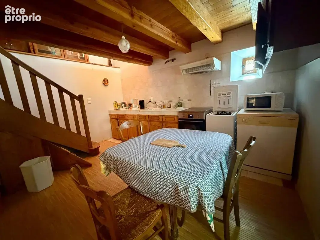 Maison en pierre au cœur de Sainte-Alvère – Idéale en résidence secondaire ou pour un investissement locatif - photo 12